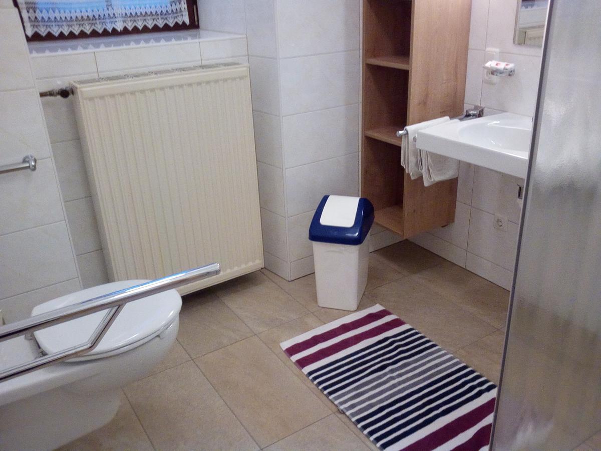Hotel Zum Goldenen Hirschen Goestling an der Ybbs Ngoại thất bức ảnh