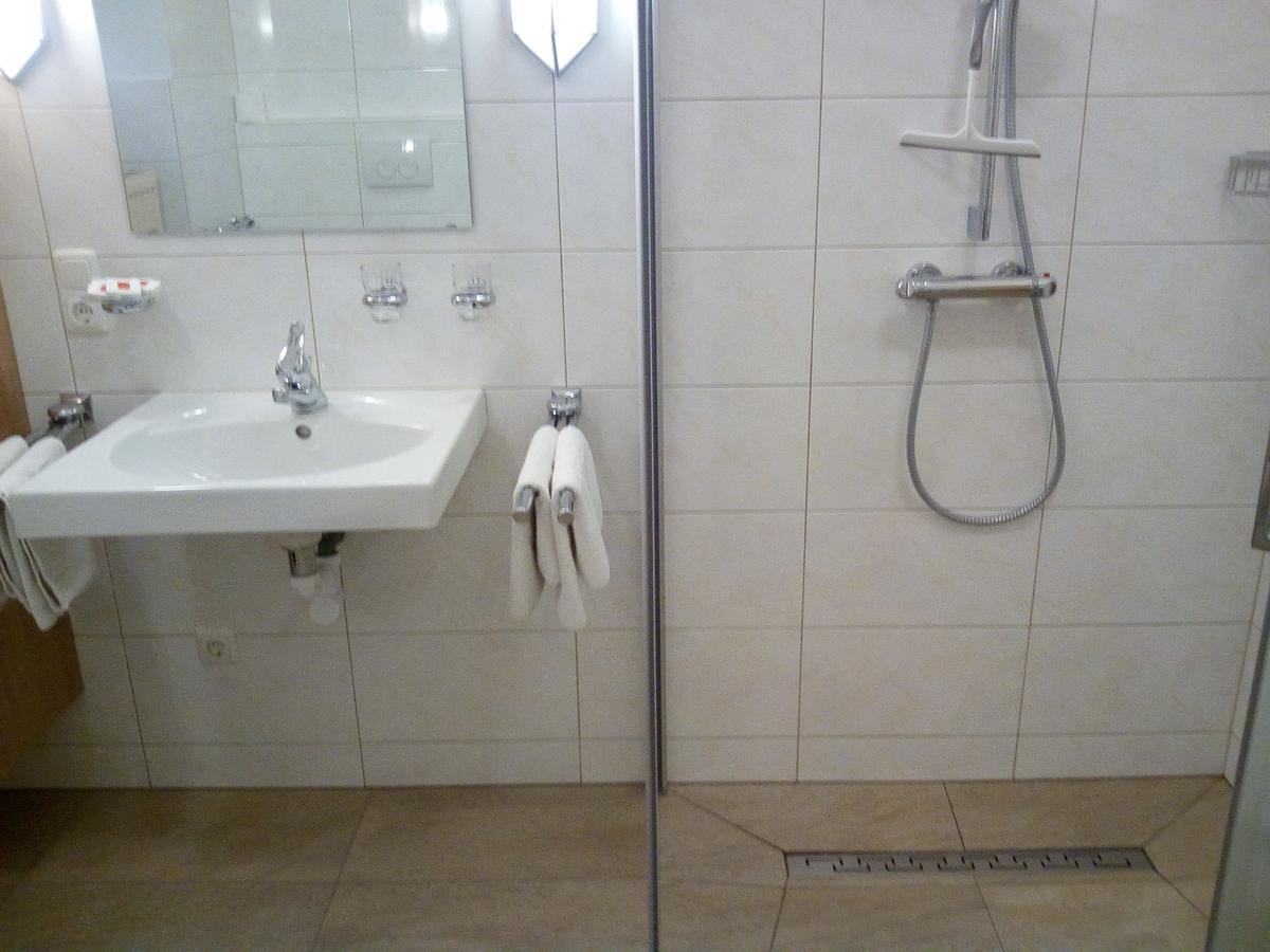 Hotel Zum Goldenen Hirschen Goestling an der Ybbs Ngoại thất bức ảnh